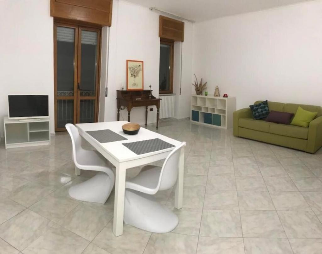 Benvenuti a Napoli - Casa Baby&Dog Friendly Apartment Luaran gambar